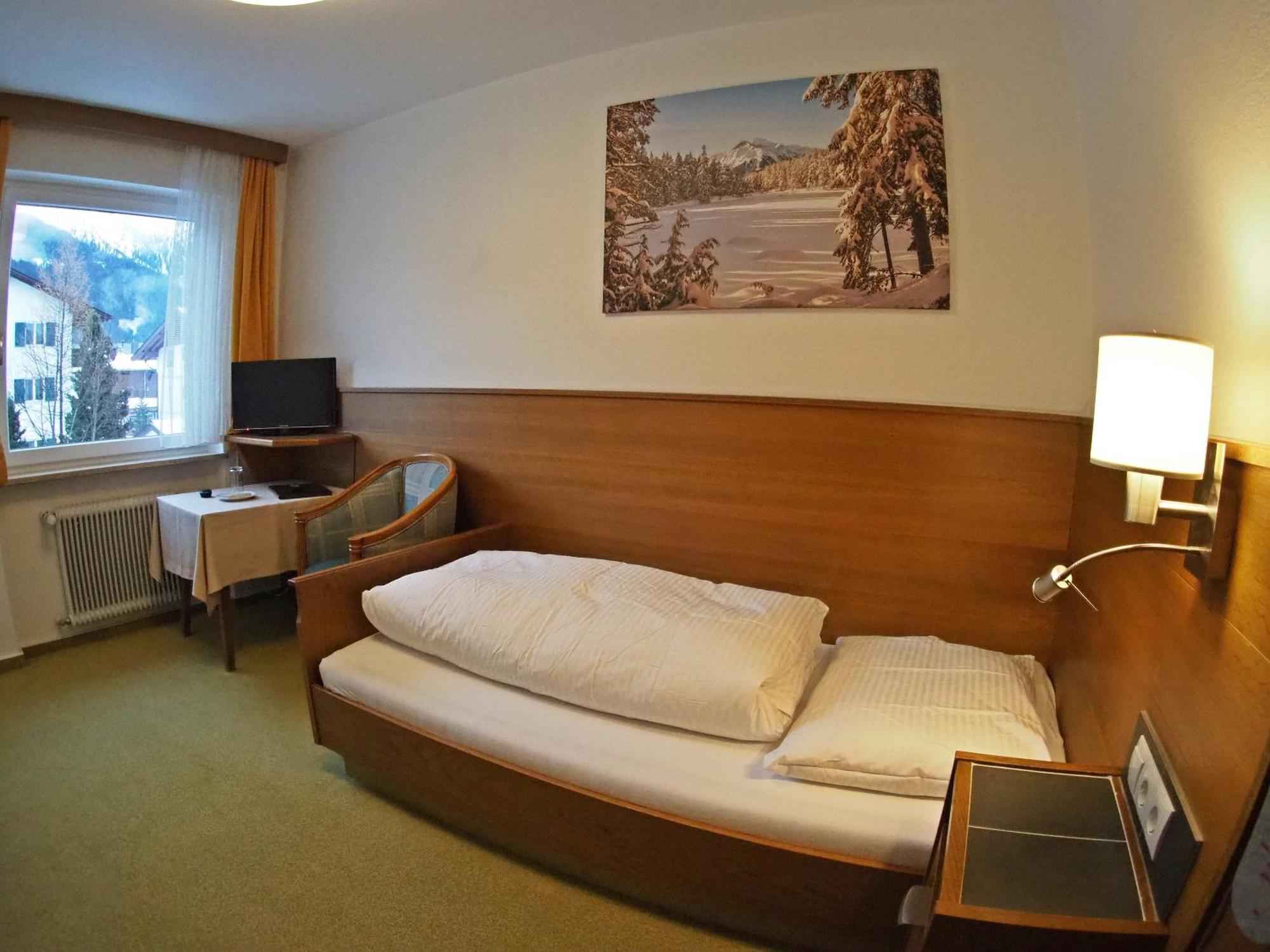 Hotel Egerthof Зеефельд в Тироле Экстерьер фото
